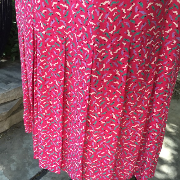 Two piece pink skirt and blouse set handmade - Picture 5 of 7